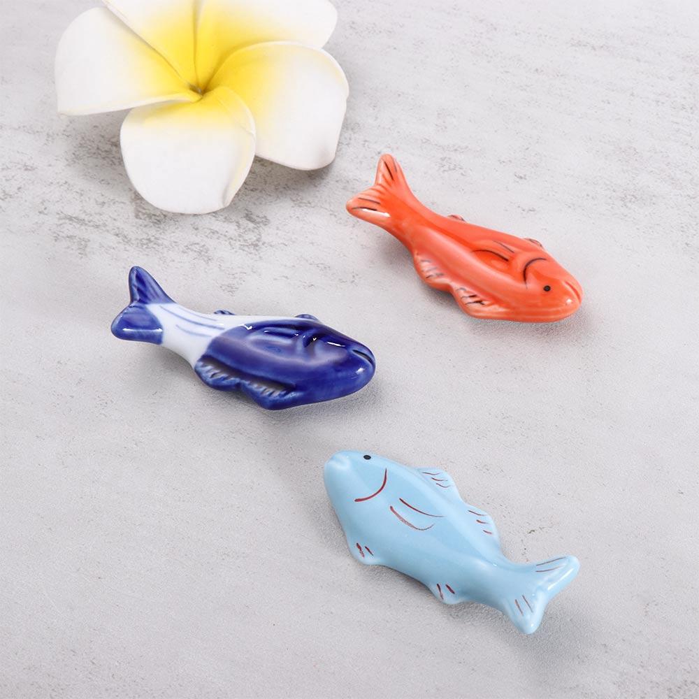 Fish Shaped Chinese Style Ceramic Chopsticks Holder Tableware Rack Dinnerware Stand Chopstick Rest