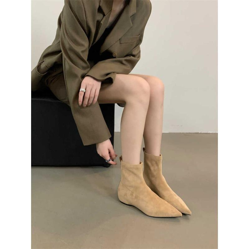 Europe, America 2025 autumn and winter new simple matte suede flat socks boots flat heel thin boots temperament pointed short boots women
