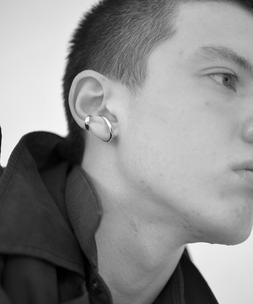 Novice Tokyo Double Layered Hoop Ear Cuff / Silver