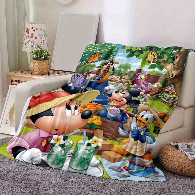 1pc, Minnie and Friends (4) Home Decor Blanket: A Cozy Flannel Throw for Bedroom, Living Room, Travel, Camping, Car, Beach, Office Naps, Perfect Gift