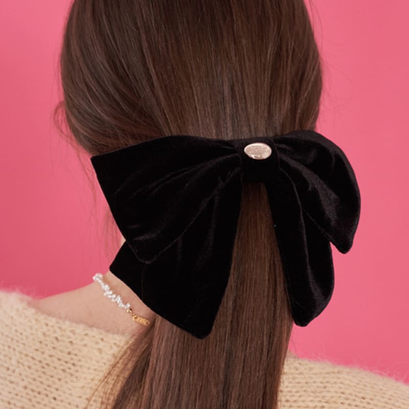 More Jude JuJu Ribbonpin Black