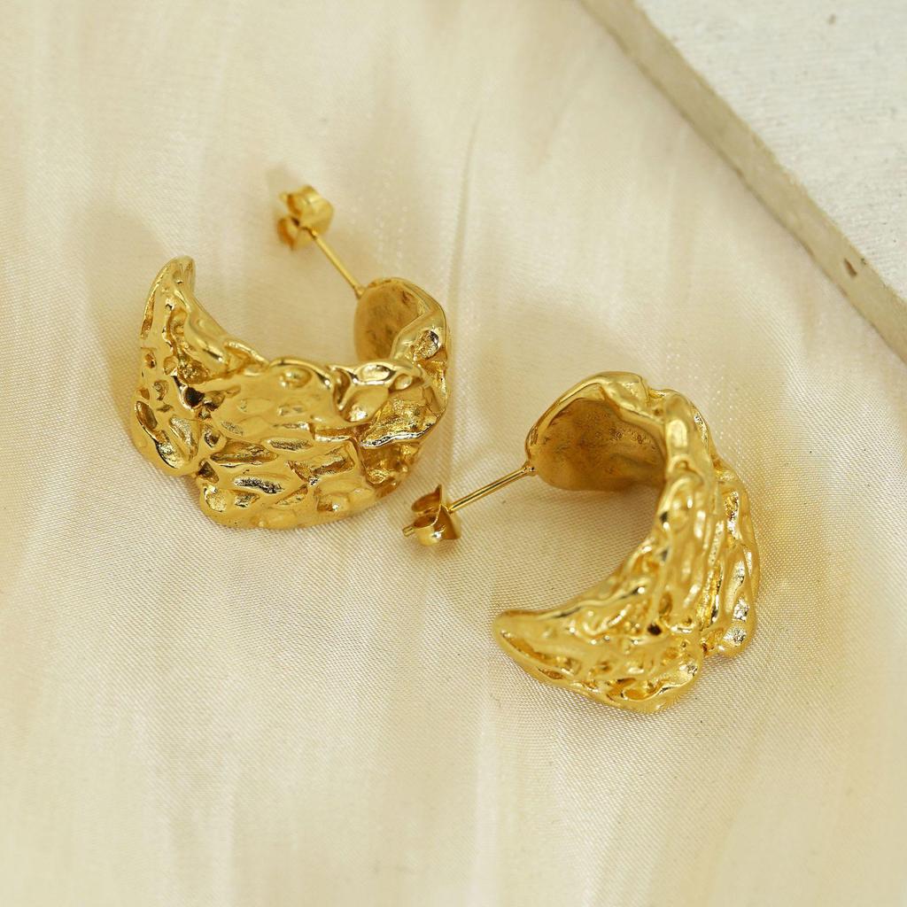 Elegant Irregular Pleated Texture Earrings in Light Luxury Titanium Steel