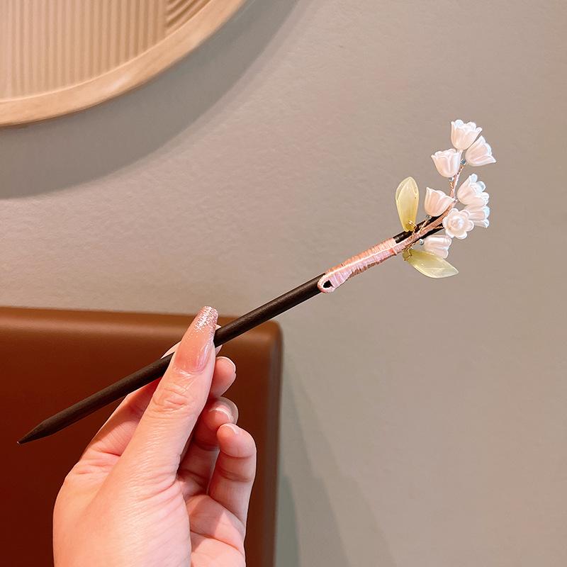 Exquisite Flower Tassel Wooden Hairpin Retro Chinese Style Handmade Floral Hair Stick Vintage Girls Women Hanfu Hair Accessories