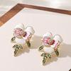 French gentle temperament small fragrant wind dripping oil three-dimensional flower stud earrings light luxury high-end national style niche earrings