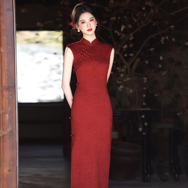 Red sleeveless new Chinese Suzhou long cheongsam improved young women's high-end toasting dress can be worn daily