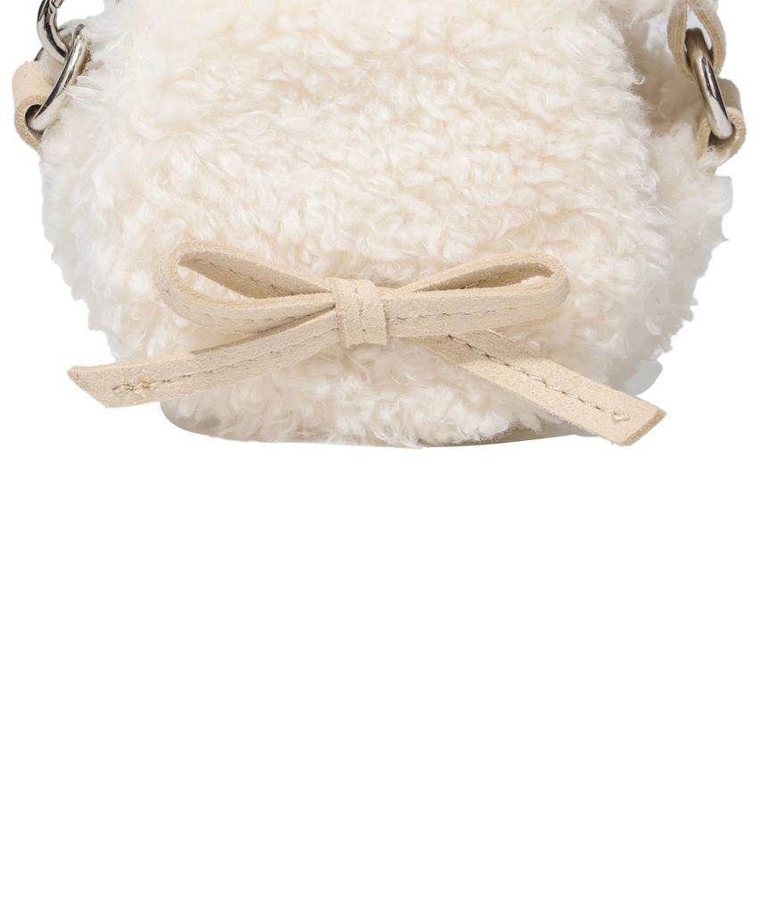Covernat Woman Clover Heart Fluffy Pouch Ivory