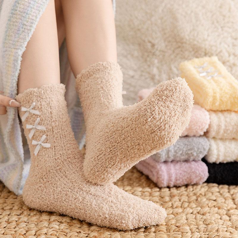 College Style Thicken Coral Fleece Cat Paw Calf Socks For Women Autumn Winter Warm Long Tube Socks Home Sleeping Floor Socks