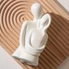 Nordische minimalistische Skulptur für Paare Liebhaber umarmende Figur mattierte Keramikstatue reinweiße graue Statue Hochzeitsgeschenk
