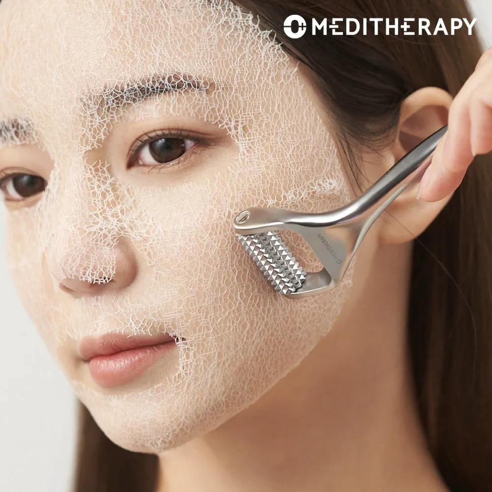 Rodillo facial con agujas para el tratamiento de arrugas Meditherapy (Hoja de mascarilla no incluida)