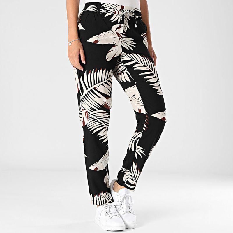 

Легкие черные брюки с растительным принтом женские VERO MODA M