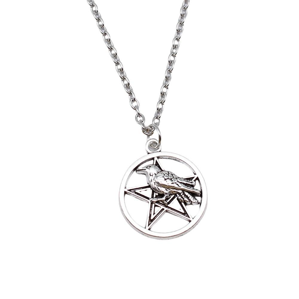 Pentagram keltisk knut hänge stjärna Halsband måne sol Smycken Amulett hantverk 45 cm eller 70 cm lång kedja
