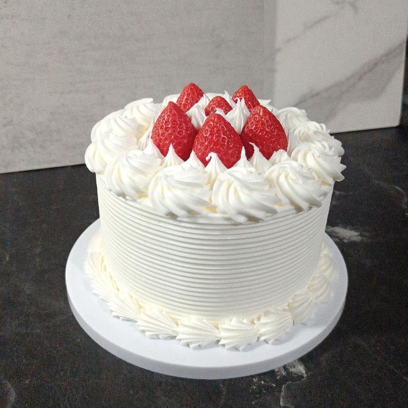 Plastic Birthday Cake Model European-style Fruit strawberry Imitation Food Model Display Window Shooting Dummy Sample