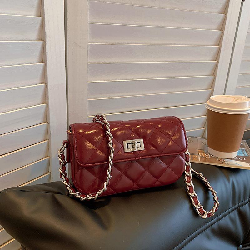 IELGY Diamond Chain Small Square Bag Niche Texture All-Match One-Shoulder Messenger Bag