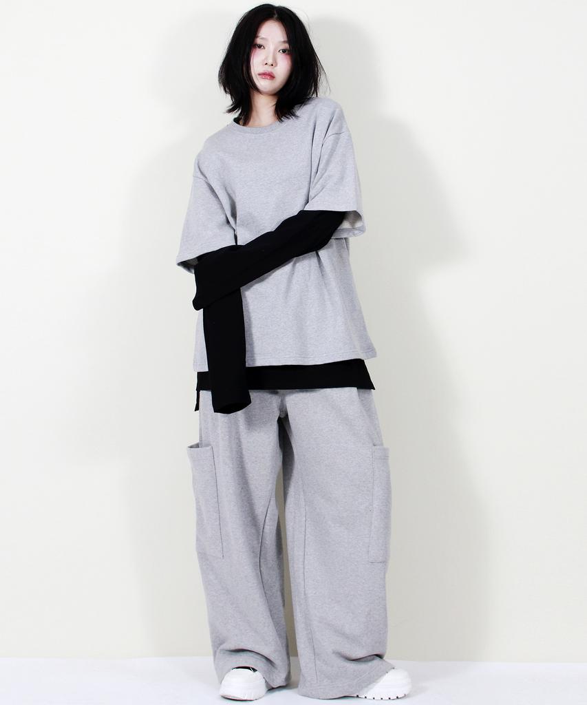 Deumakeu Side Pocket Wide One-Tuck Real Street Sweat Pants Gray