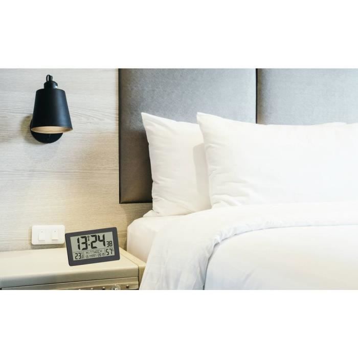 Horloge radiopilotée - tfa dostmann - 60.2557.01 - grand écran - température intérieure - humidité intérieure