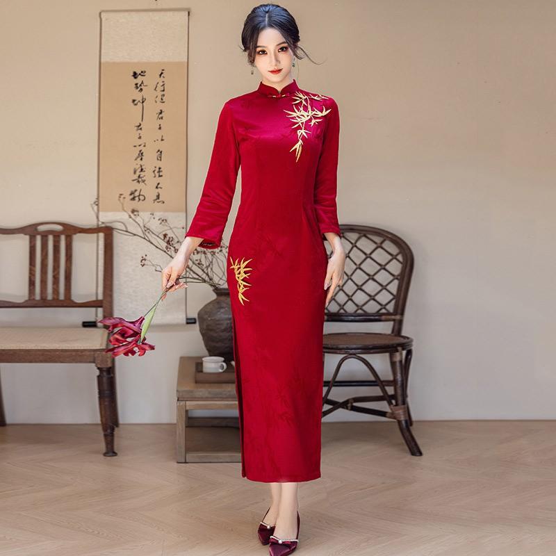 Womens Long Sleeve Winter Cheongsam Dress Red Beige Chenille Jacquard Warm Lined Vintage Style Full Length