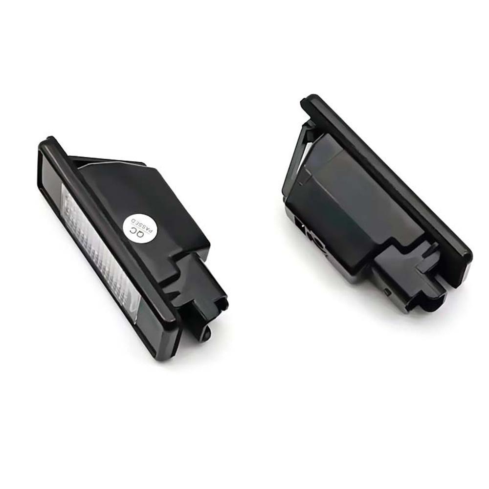 License plate light for Mercedes-Benz A6398200256 (2 with resistance)