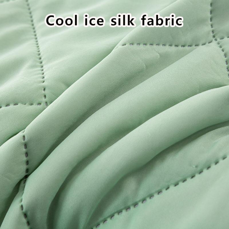 Summer Thin Comforter Soft Air-Conditioned Four Season Comforter Machine Washable Single Double Blanket Ultrasonic Quilted Quilt