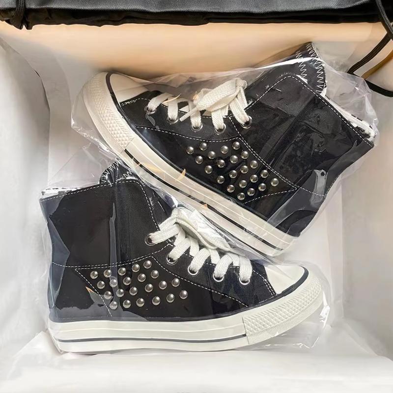 Men's Women's Outdoor High Canvas Shoes Couples Breathable Rivets Increase Casual Shoe