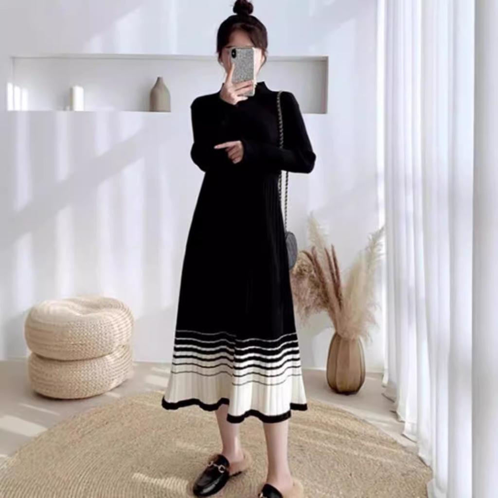 Strickkleid für Damen im Herbst und Winter Schlankes langes Kleid für Damen Retro einfarbiger Langarmpullover