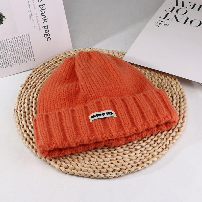 

Женская осенне-зимняя новая теплая вязаная шапка для большого обхвата головы, студенческая шапка в корейском стиле, защищающая лицо и уши от холода, шапка-бини M（56-58cm）