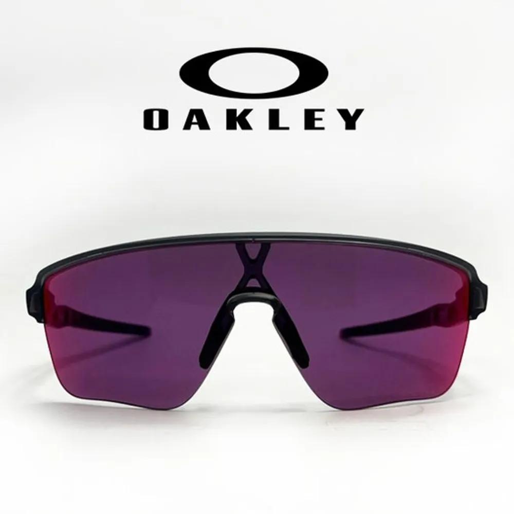 

Corridor OO9415-0342 (9415SQ-03) Prizm Road Goggle-style Sunglasses doesn t exist