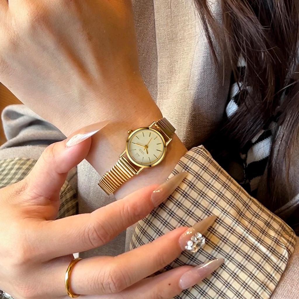 Oval Steel Belt Fashionable Exquisite High Sense Waterproof Quartz Watch, Versatile Student Watch High Value Watch Women