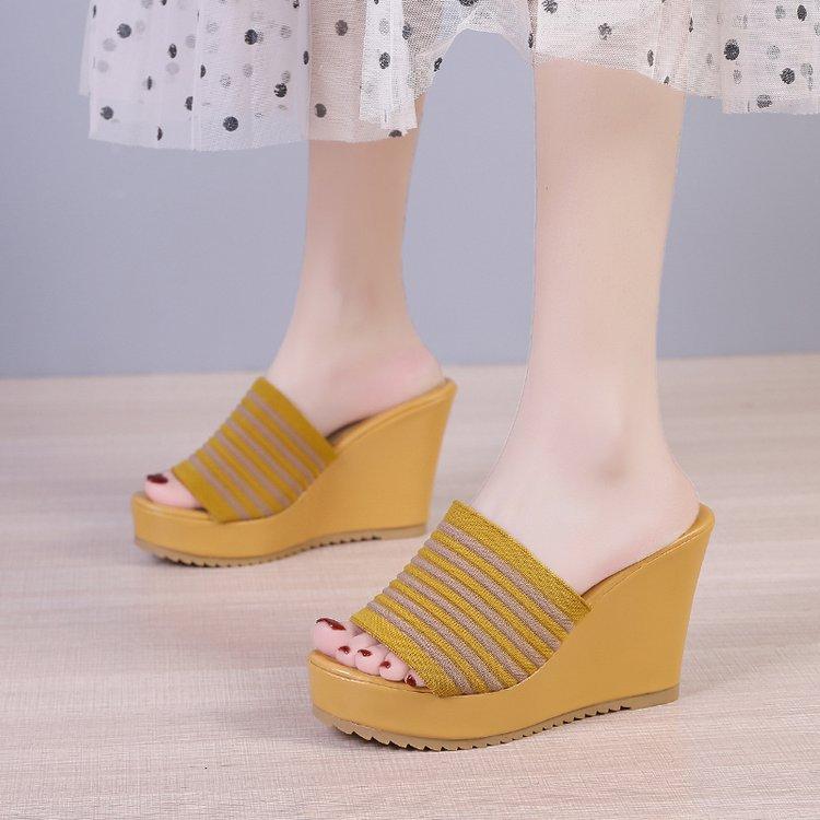 New Summer Fashion Outwear Slippers Thick Sole High Heel Casual Slippers