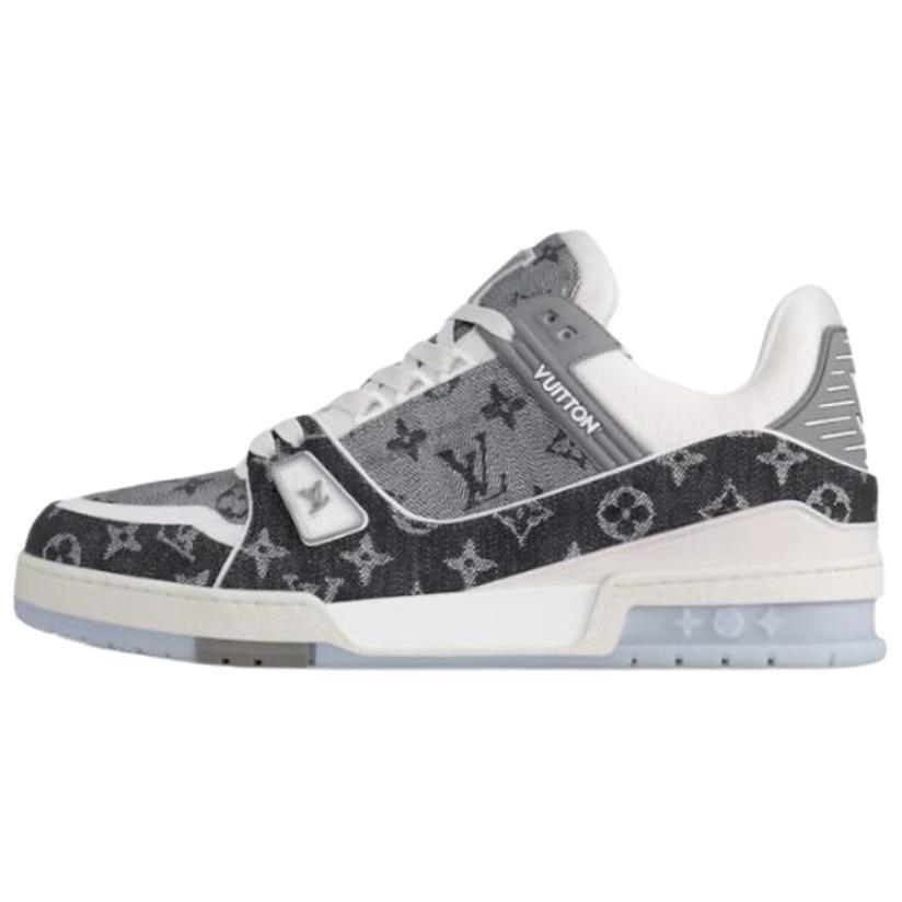 LOUIS VUITTON Trainer Cow Leather Low