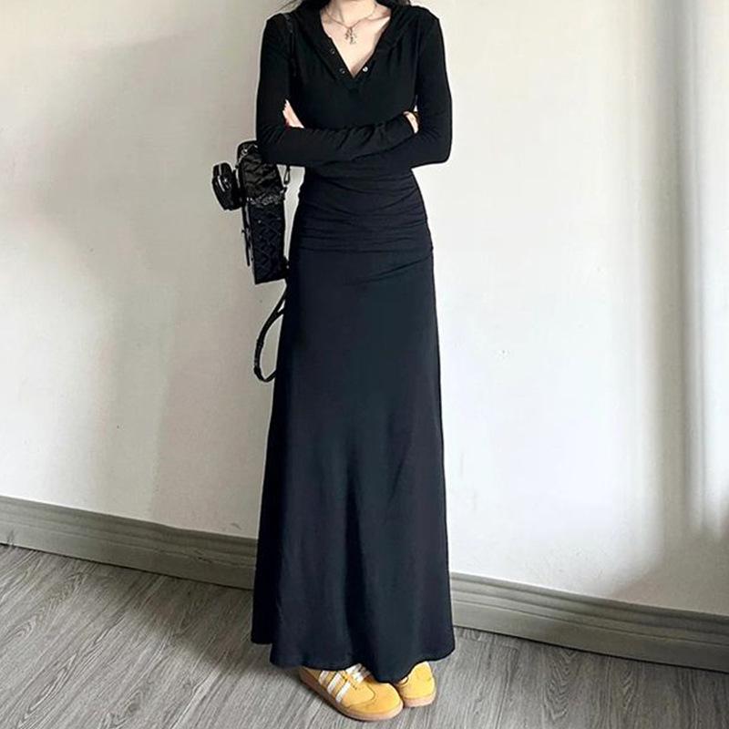 

2025 Early Autumn French V-neck Black Dress - Women s Slim Fit Long Skirt for Fall & Winter Small чорний