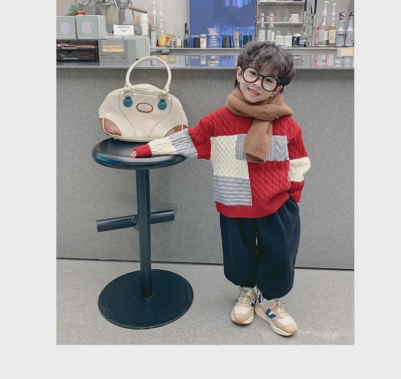 Boys' Autumn/Winter 2023 Thick Pullover Sweater for New Year's - Stylish and Warm