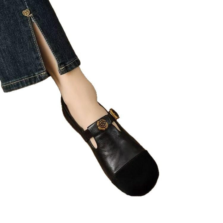 Camellia Mary Jane shoes women's 2025 autumn new retro T-word soft-soled leather shoes versatile one-pedal Doudou shoes