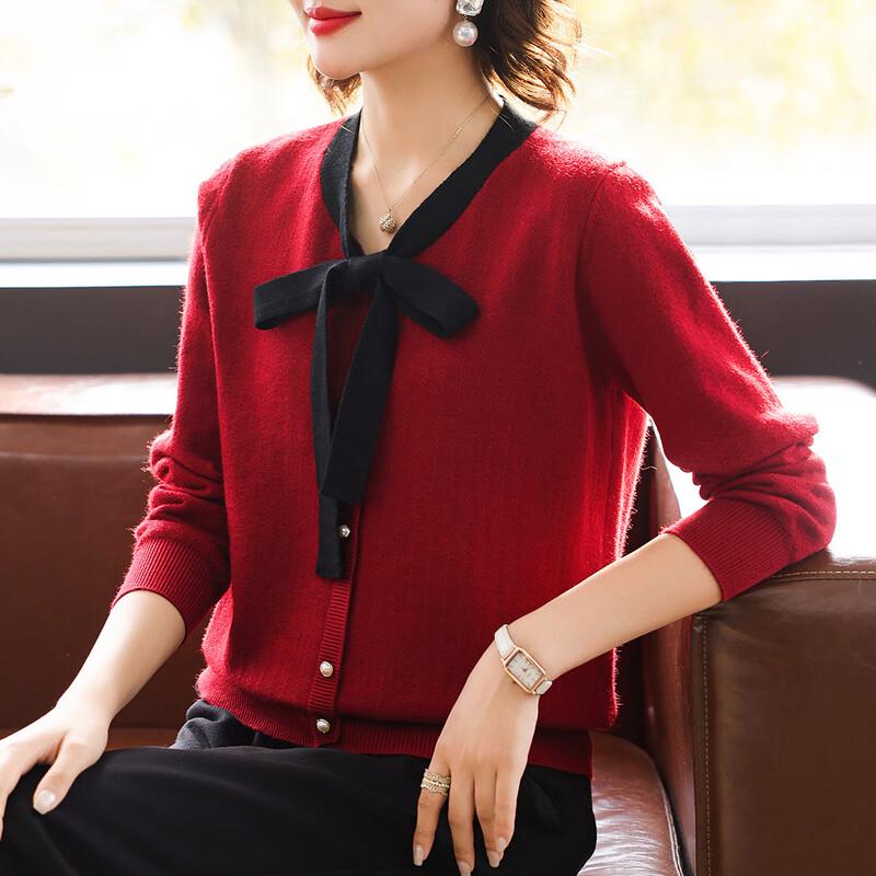 

Women s V-Neck Tie-Neck Knit Top XL