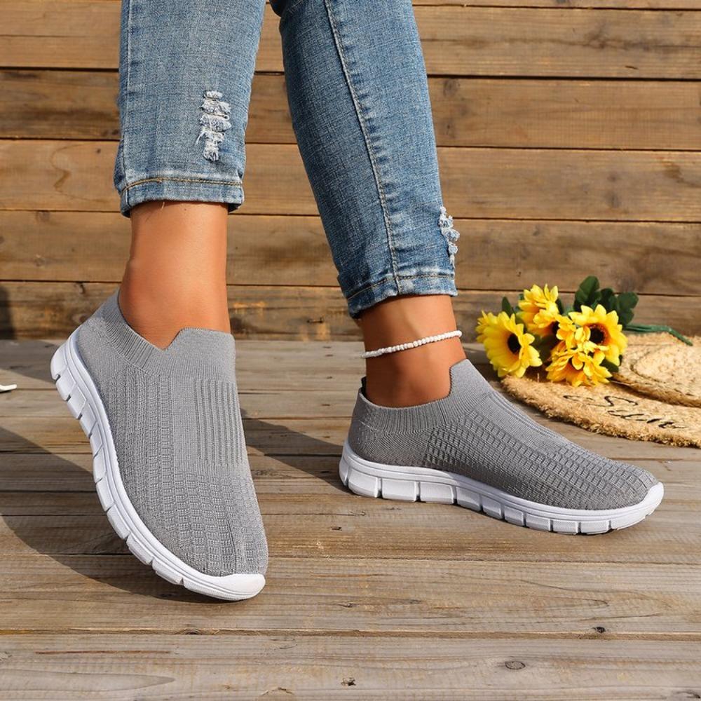 2026 Lato Nowe Damskie Siateczkowe Wsuwane Trampki Oddychające Lekkie Wygodne Codzienne Buty do Chodzenia Wiele Kolorów