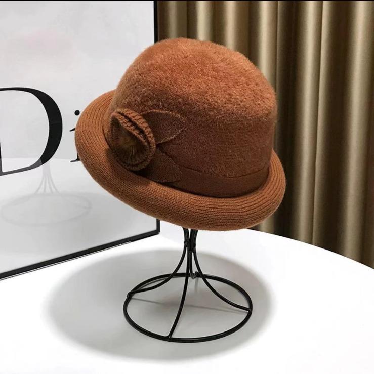 Dámský zimní klobouk kbelík Elegantní větruodolný klobouk typu basin zdobený květinami Ultra silný hřejivý podzimní zimní klobouk z imitace kožešiny