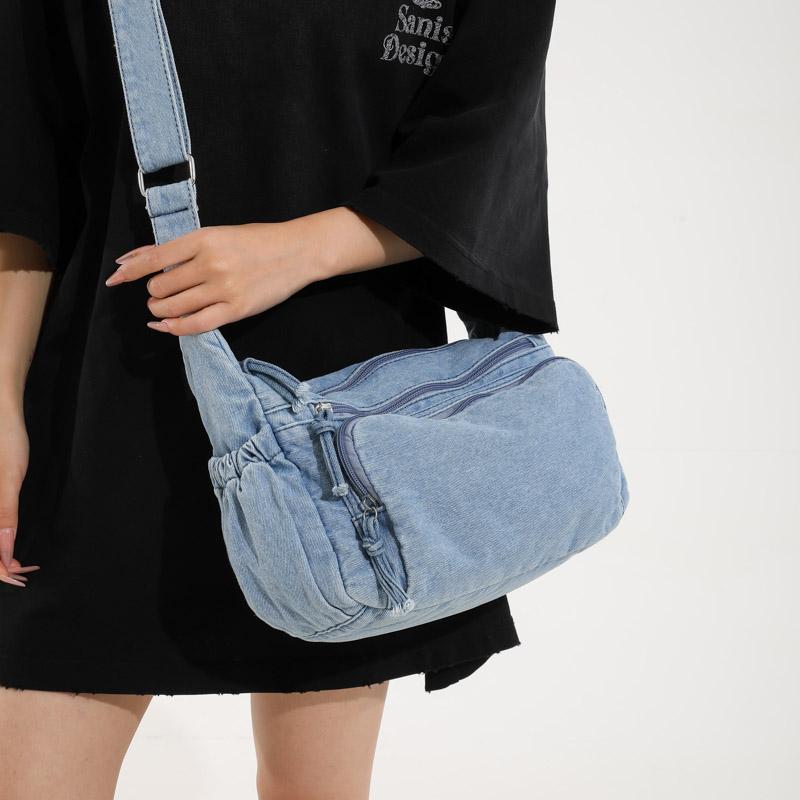 Denim Shoulder Bag Women's Crossbody Bag Commuter Large Capacity Underarm Bag