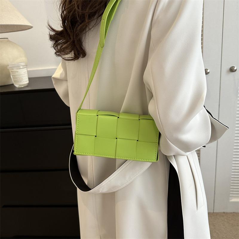 Niche Trend Messenger Bag Autumn New Bag Women's Fashion Simple Small Square Bag Casual Personality Shoulder Bag