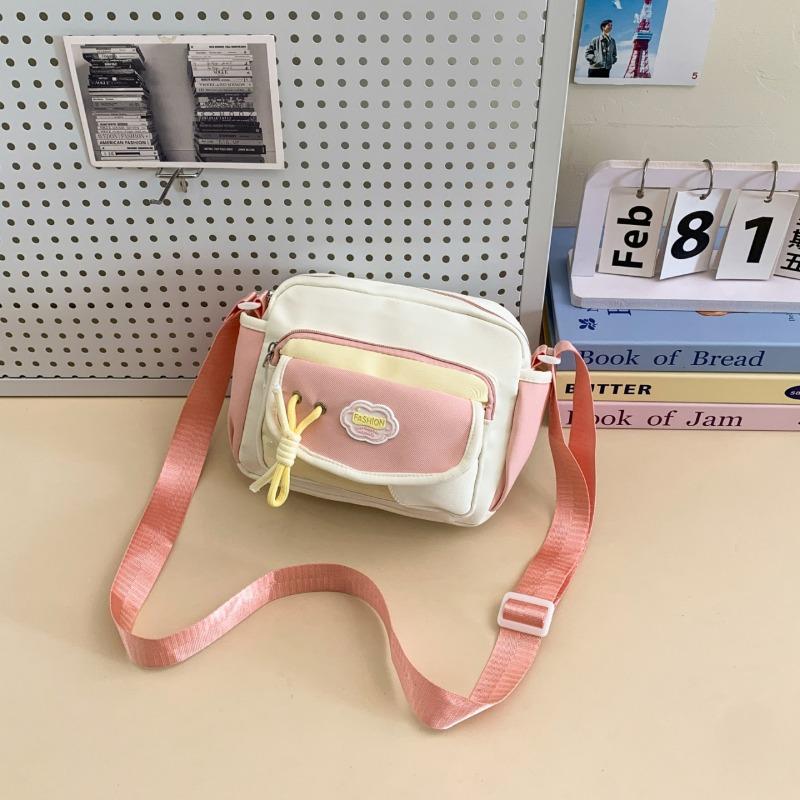 New Messenger Bag Women's Bag Simple Bow Small Square Bag Casual Going Out Mobile Phone Bag Water Cup Bag Tide
