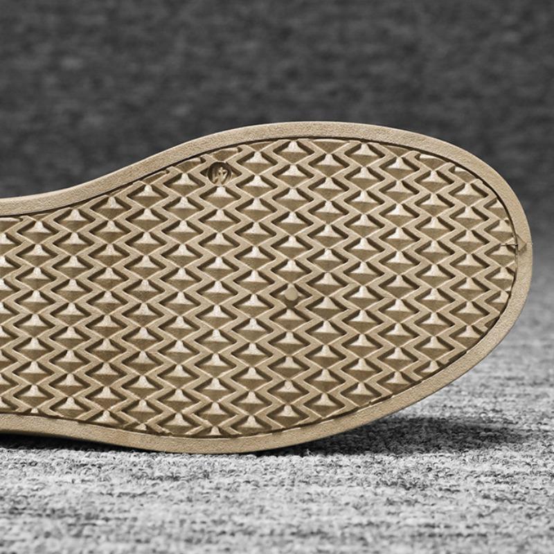 Men's Classic Leather Shoes Hot Sale Men Casual Sneakers Lightweight Wear-resistant Platform Walking Shoes Male Vulcanized Shoe