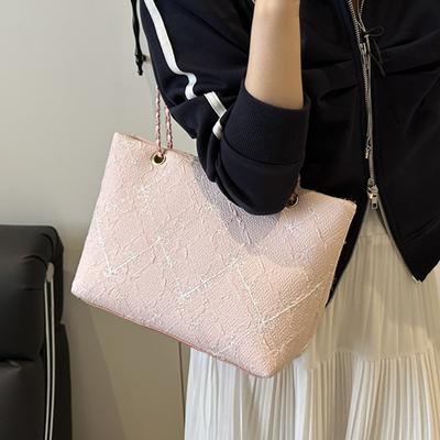 Büyük kapasiteli çanta kadın yaz 2025 yeni trend moda dokulu çanta gündelik omuz koltuk altı tote çanta