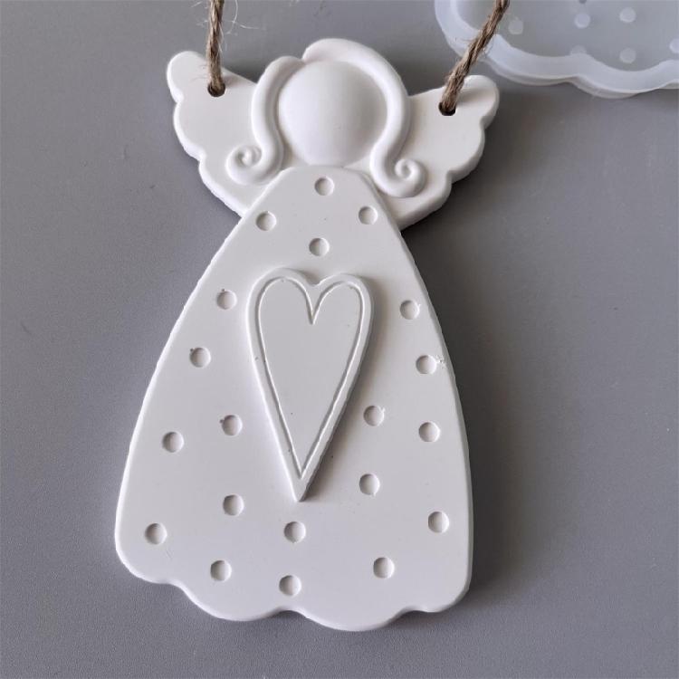 Heat Resistant Silicone Candle Mould With Girl Angelic Embossing for Handmade Gift Party Decoration
