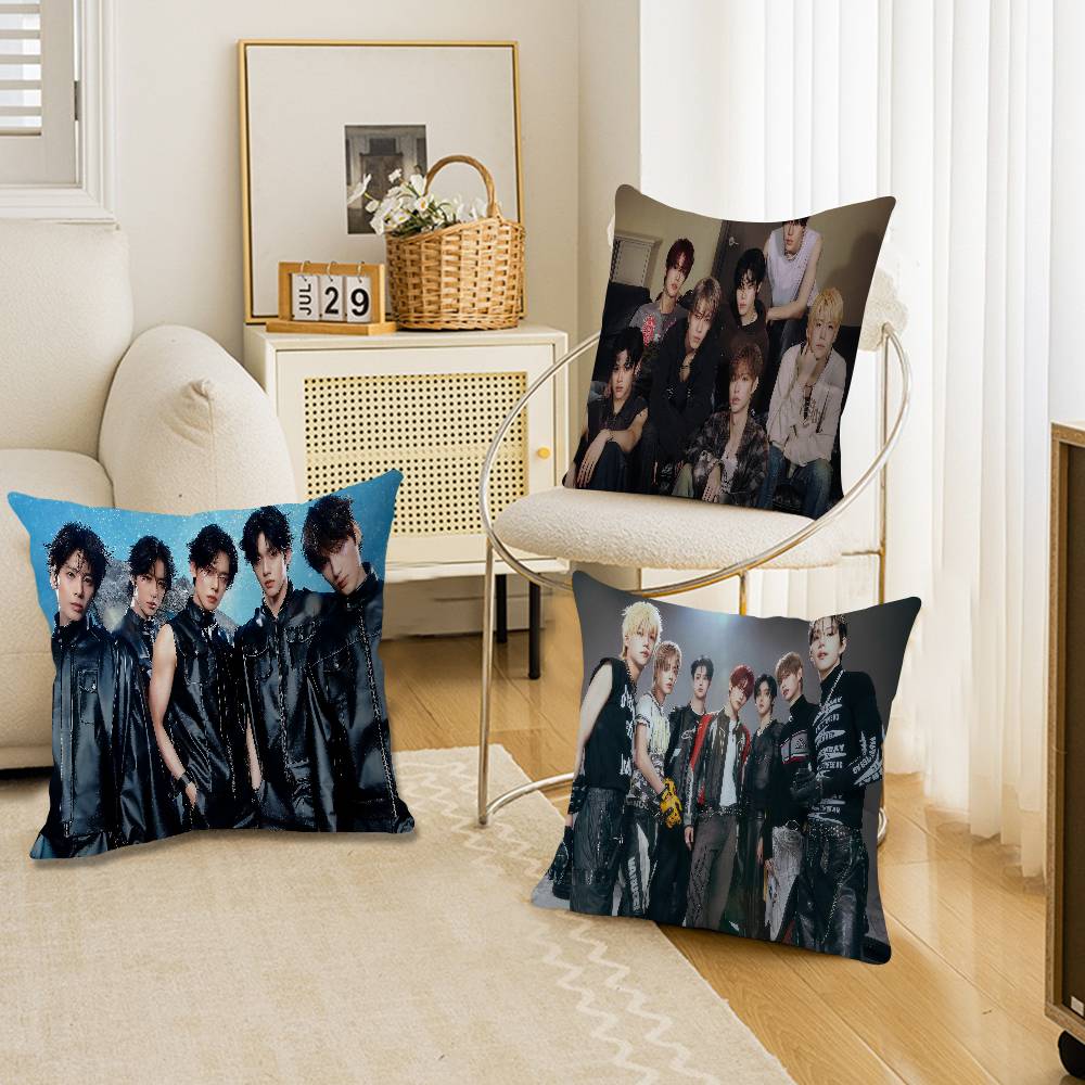 Kpop Style T-Tomorrow X T-Together Txt Office Cushion Pillowcase Car Cushion Cover45X45Cm Lumbar Pillowcase Sofa Pillowcover