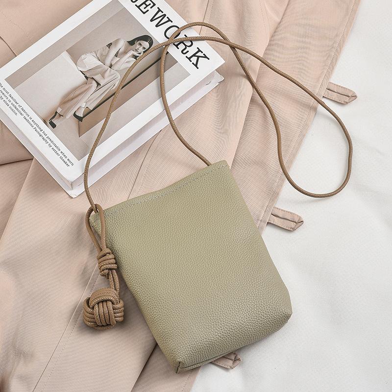 Mobile phone bag with niche texture mini small bag for women new simple casual Korean fashion versatile crossbody bag