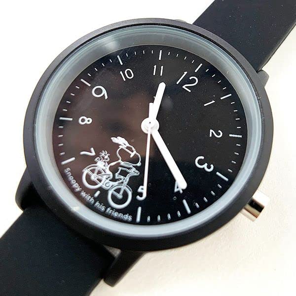 Field work Snoopy Analog Silicone Band Watch Black PNT034-3