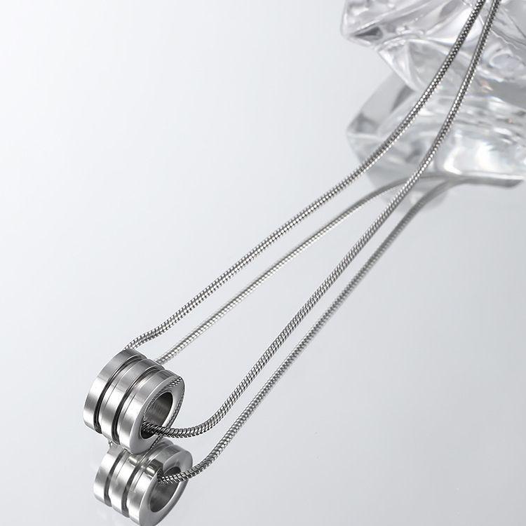 2023 Men's Slim Titanium Steel Necklace: Trendy, Luxurious Clavicle Chain for High-End Style