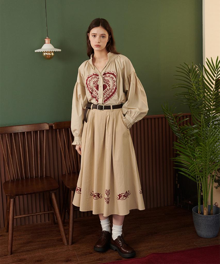 Eoboneoseu Ornament Print Midi Skirt [Beige]