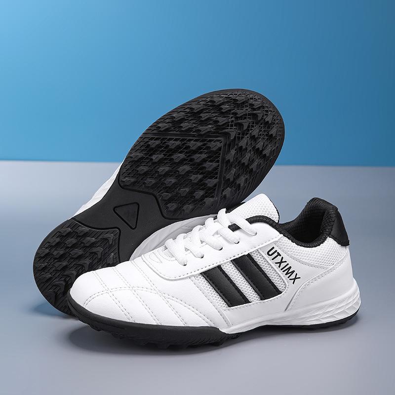 

Foreign trade football shoes women s broken nails TF children students children non-slip girls training shoes for girls 39