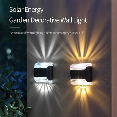 Lampada da parete a LED solare da giardino a luce solare per faretto solare stradale Illuminazione da esterno a luce intelligente Lampade da giardino impermeabili per la casa