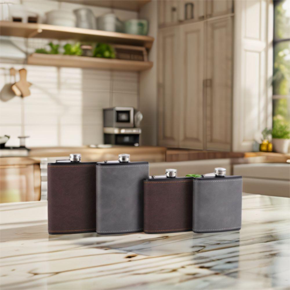 Stainless Steel Flagon Leakproof Whiskey Flasks Wine Kettle Leather Texture Hip Flask  Outdoor