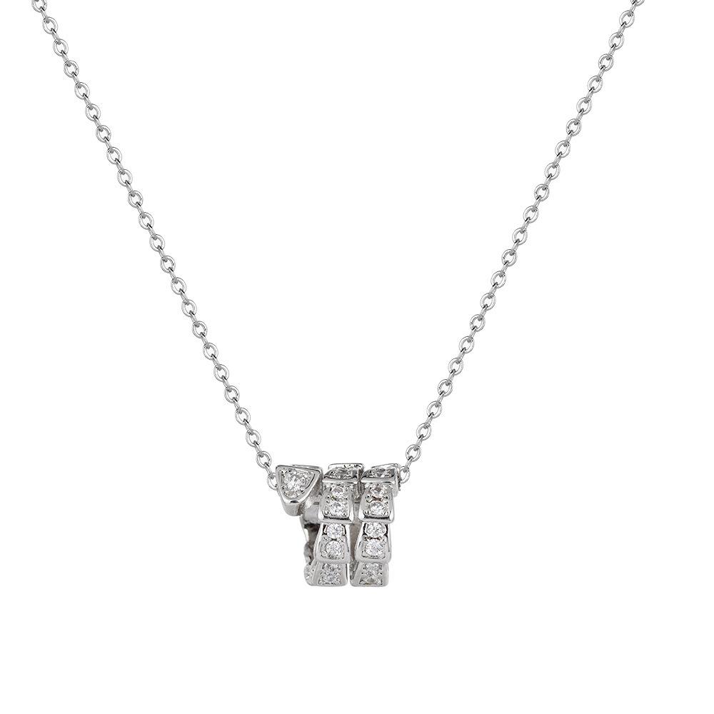 Bao J Fan J Natural Fritillary Gourd Butterfly Clover Necklace Versatile Clavicle Chain